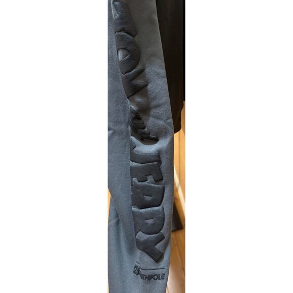 Tom & Jerry x Southpole Hoodie Size L | Puff Print | Asphalt Gray | NWT $60 MSRP - Picture 8 of 8